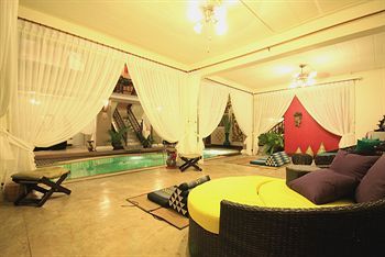 Devara Pool Hotel