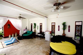 Devara Pool Hotel